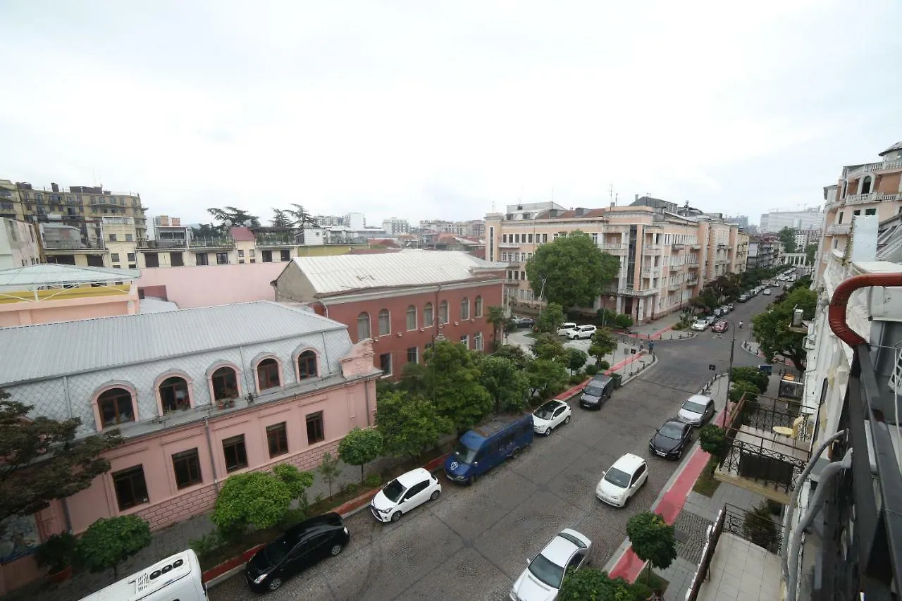 Makvalas Apartment In Batumi Centre Georgia