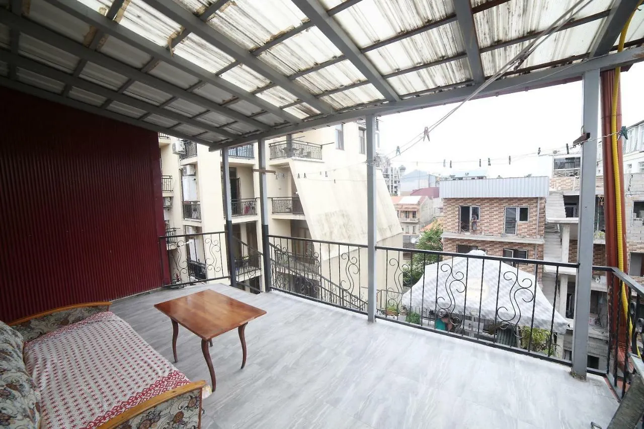 Makvalas Apartment In Batumi Centre