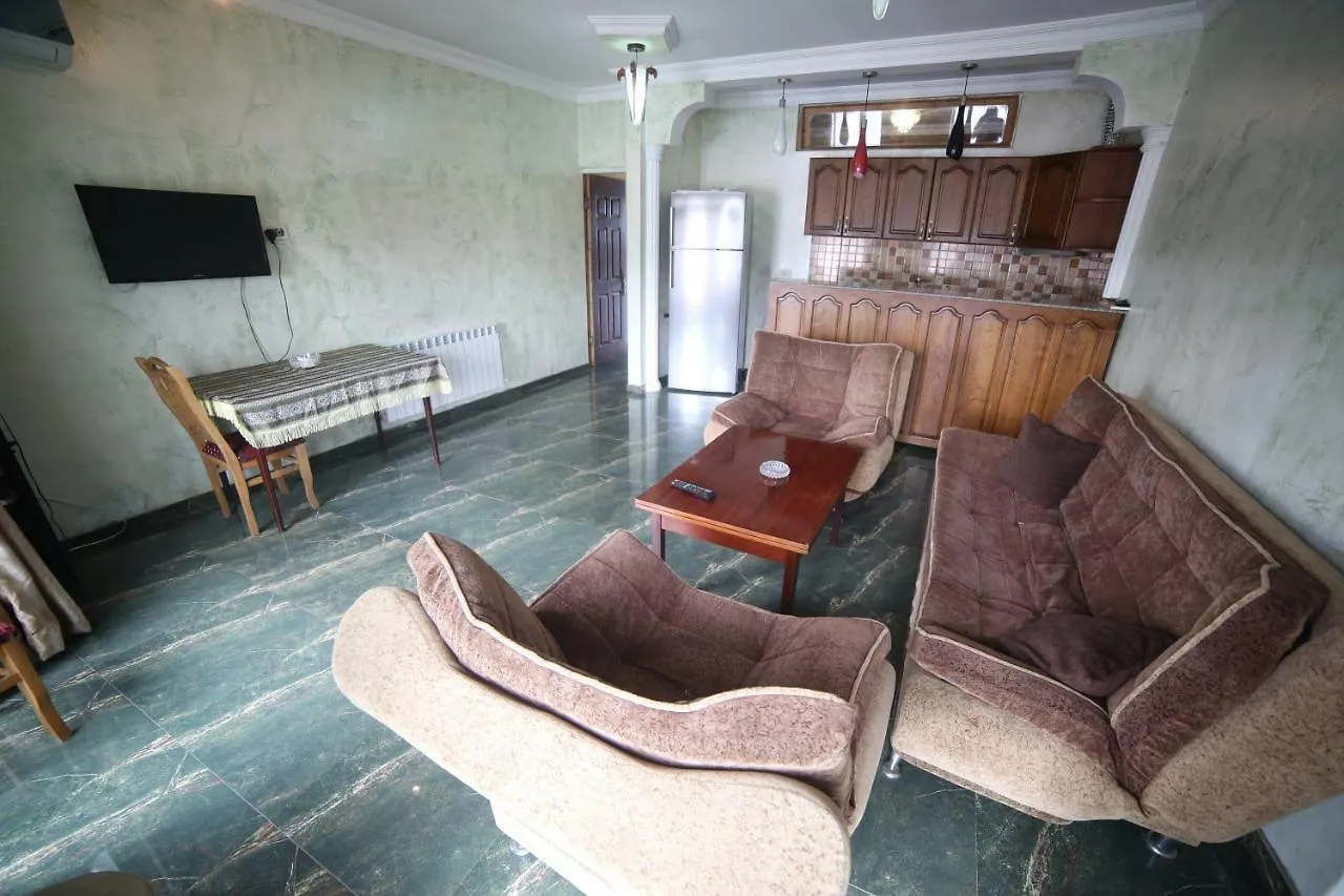 Makvalas Apartment In Batumi Centre